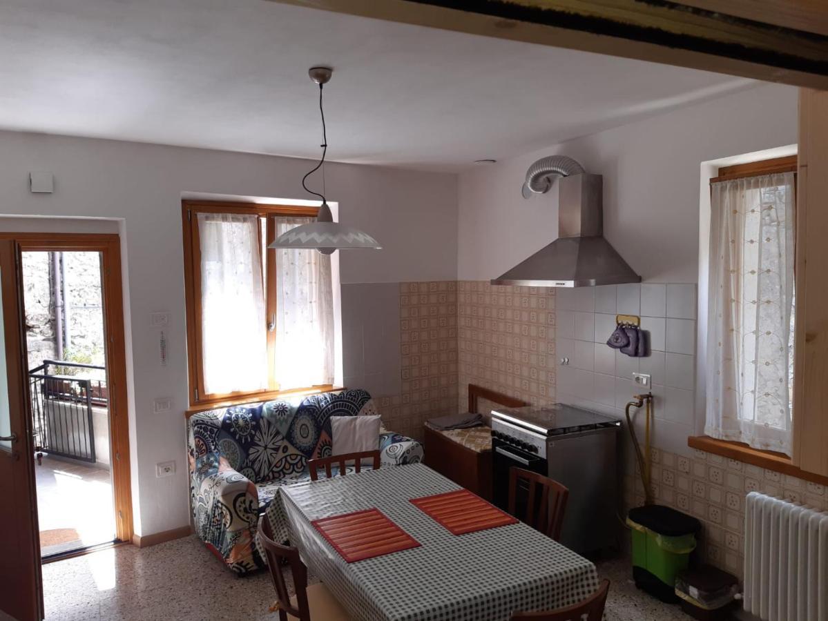 Ca' Berti Appartamento Con Terrazza Ville Del Monte Tenno Zewnętrze zdjęcie